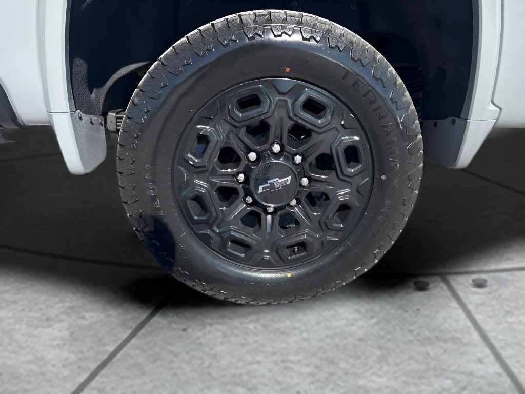 Used 2024 Gray Chevrolet LTZ image 31