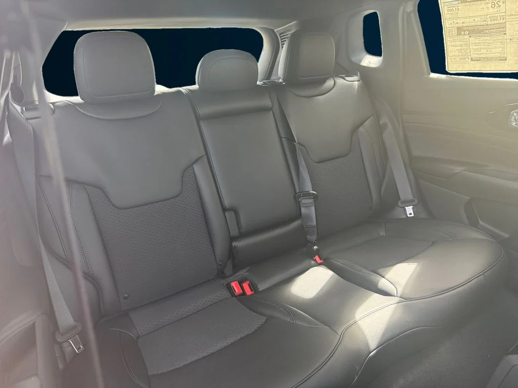 New 2026 Silver Jeep Latitude image 18