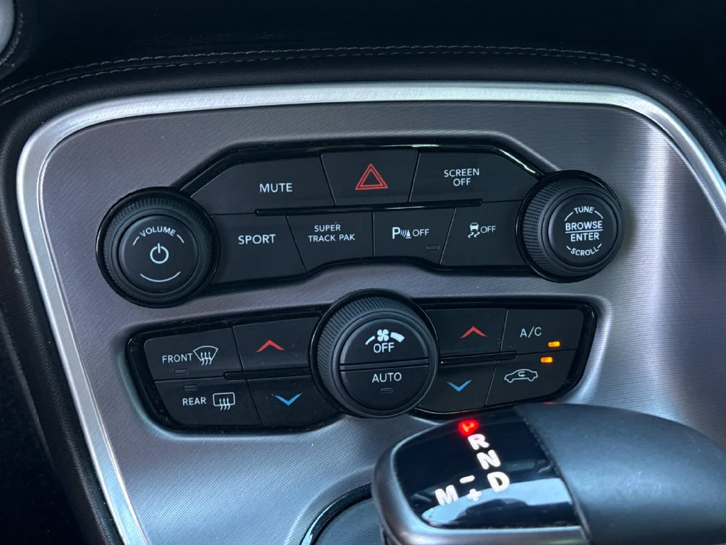 Used 2019  Dodge R/T image 28