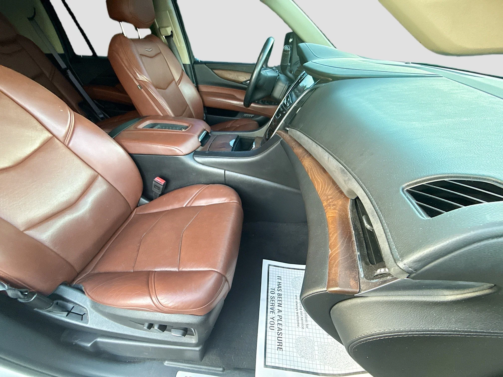 Used 2016 Crystal White Tricoat Cadillac Luxury Collection image 15