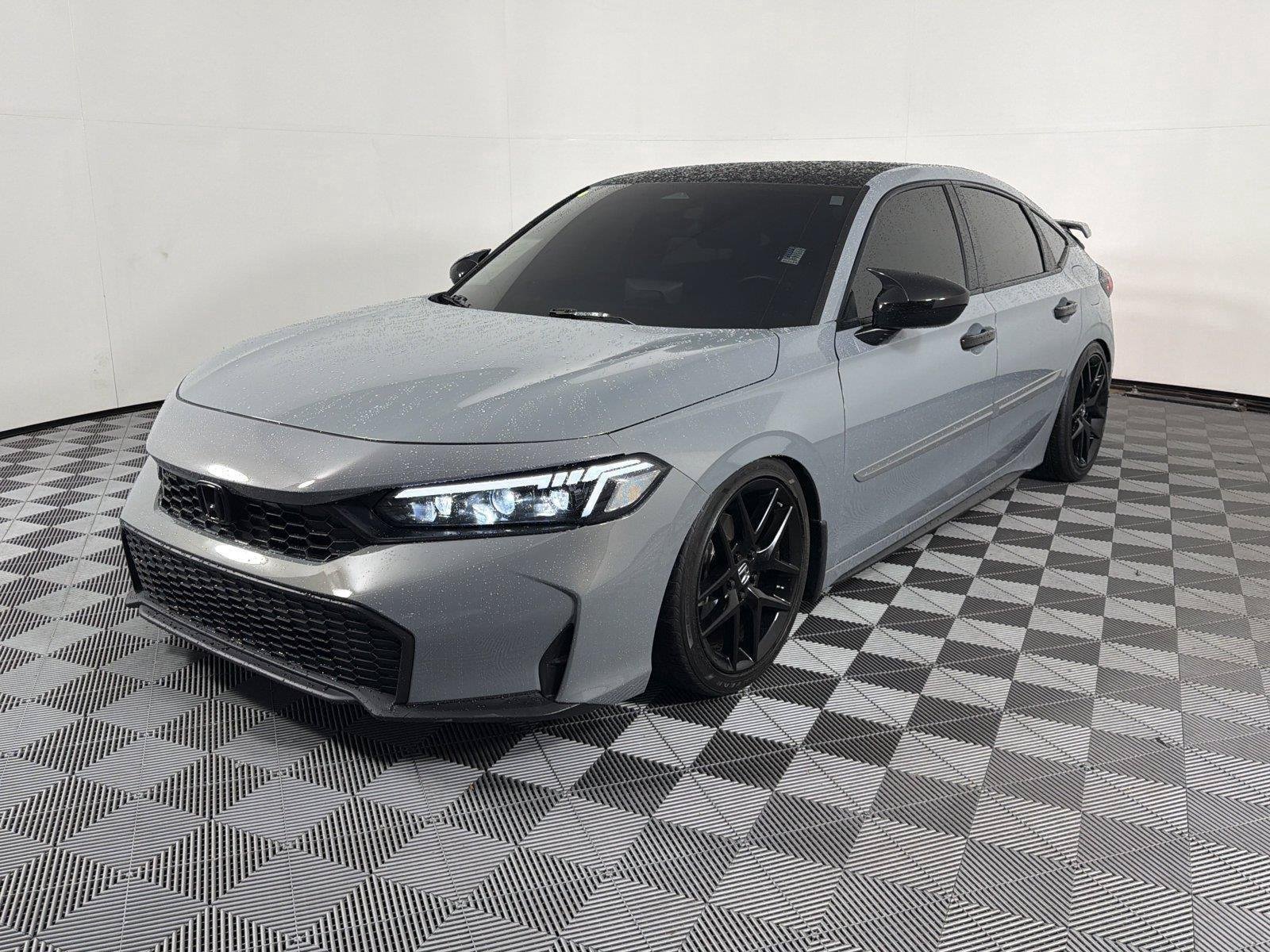 Used 2025 Urban Gray Pearl Honda Sport image 3