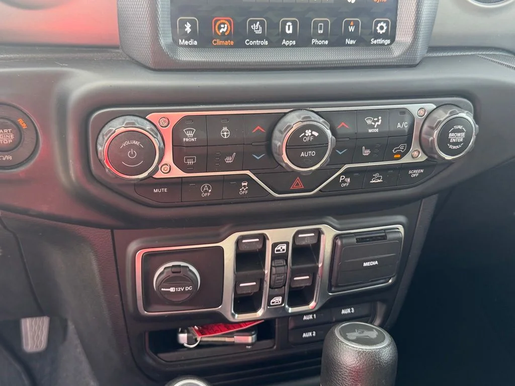 Used 2021 Black Jeep Unlimited Sport S image 25