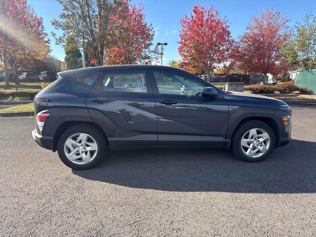 Used 2024 Denim Blue Pearl Hyundai SE image 8