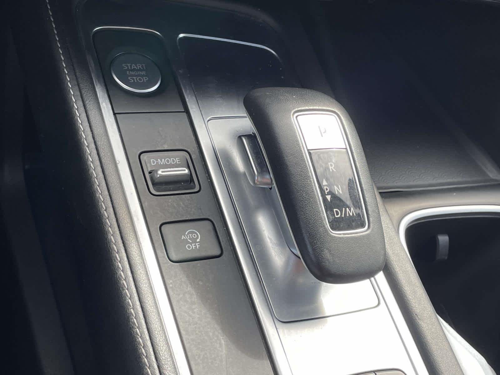 Used 2023 Warm Titanium INFINITI SENSORY image 32