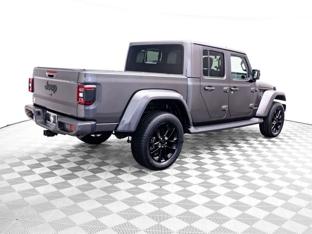 Used 2021 Gray Jeep High Altitude image 7