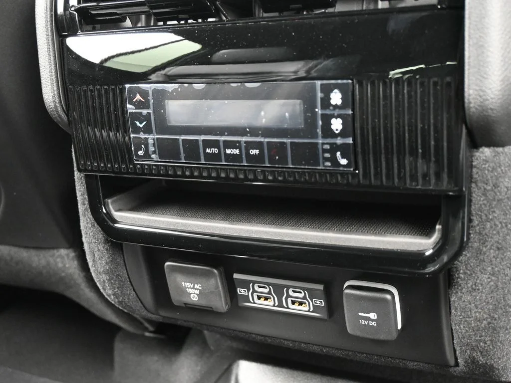 New 2026 Bright White Clearcoat Jeep Limited Altitude image 37