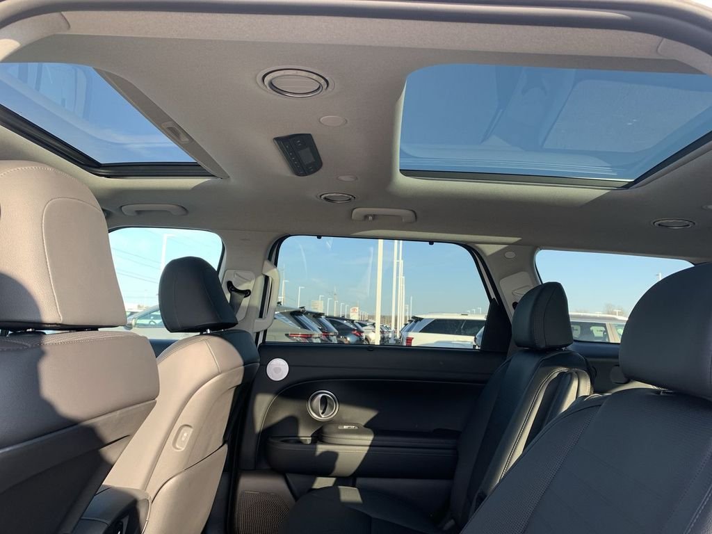 New 2026 White Hyundai Limited image 23
