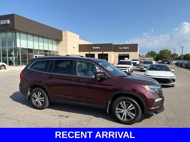 Used 2017 Red Honda EX-L image 29