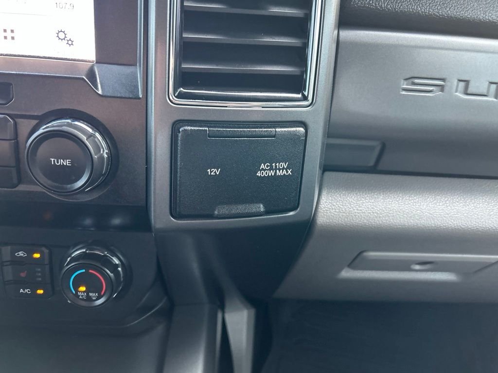 Used 2019 Red Ford XLT image 29