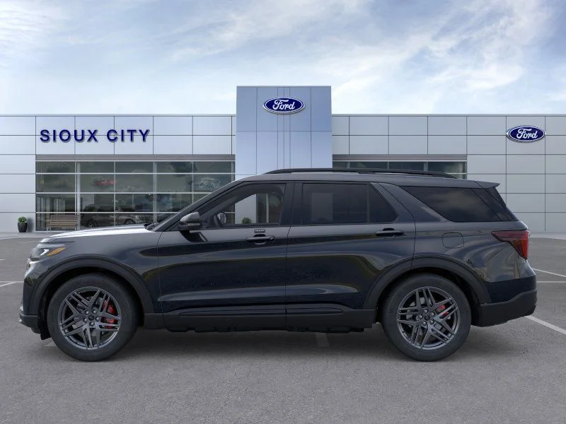 New 2026 Agate Black Metallic Ford ST image 3
