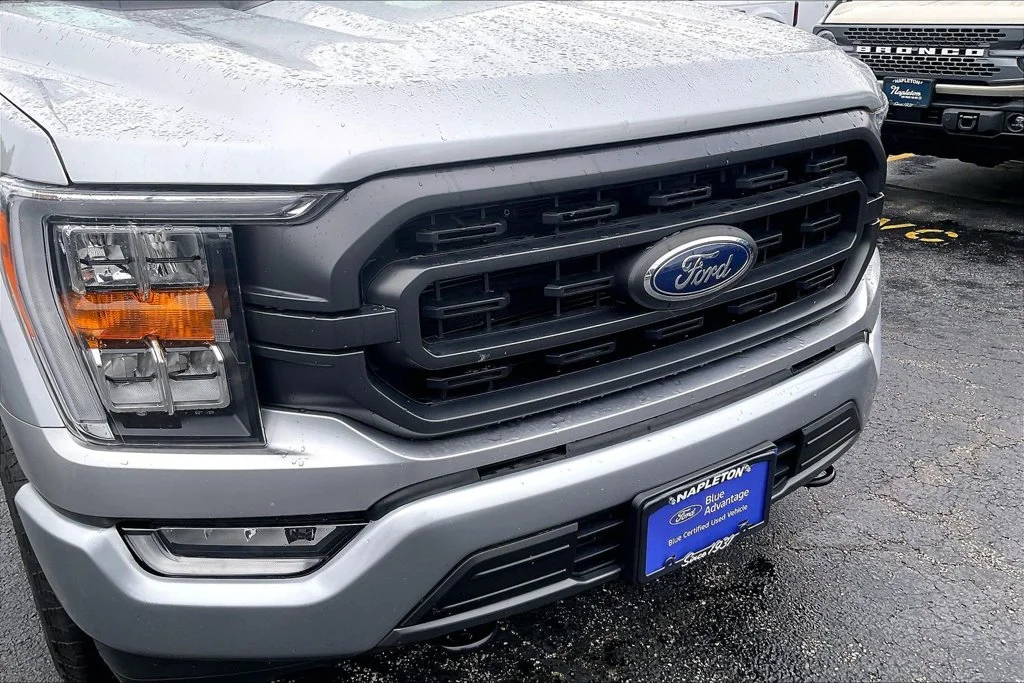 Used 2023 Silver Ford XLT image 30