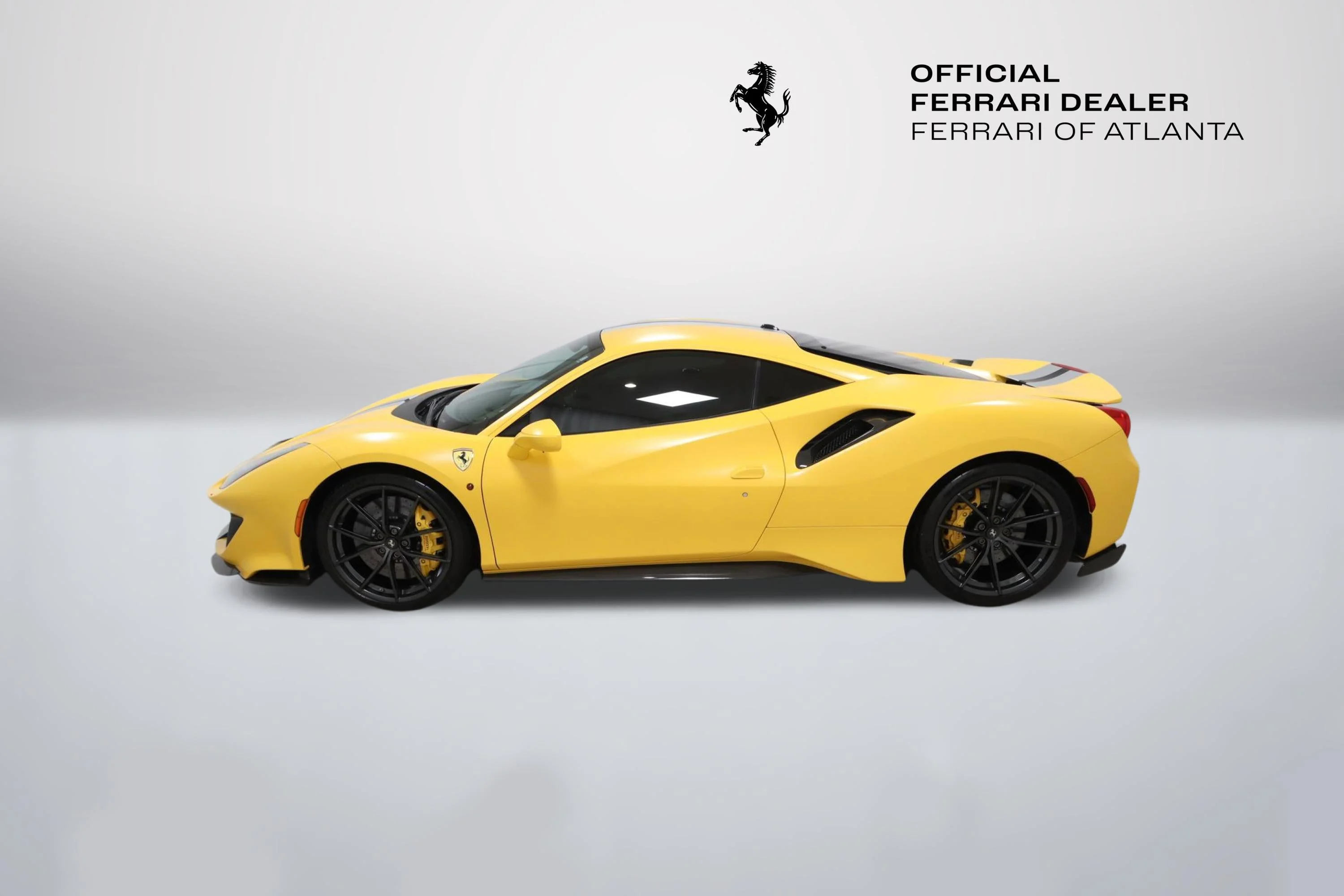 Certified Used 2019 Giallo Modena Ferrari  image 2