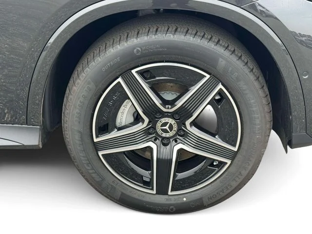 New 2026 Graphite Grey Metallic Mercedes-Benz GLC 300 image 8