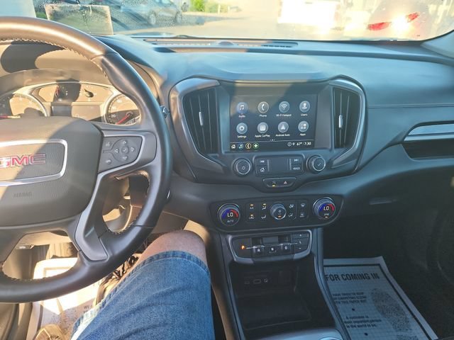 Used 2022 Summit White GMC AT4 image 17