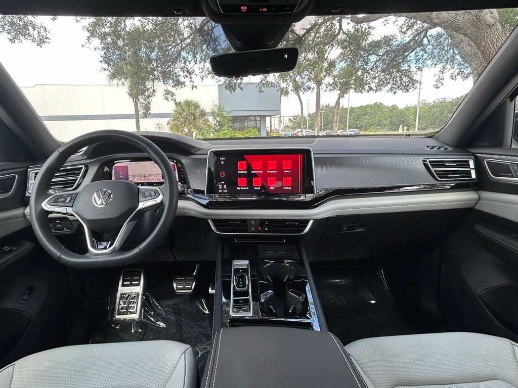 2026 Volkswagen Atlas Cross Sport SEL Premium R-LINE - Photo 11