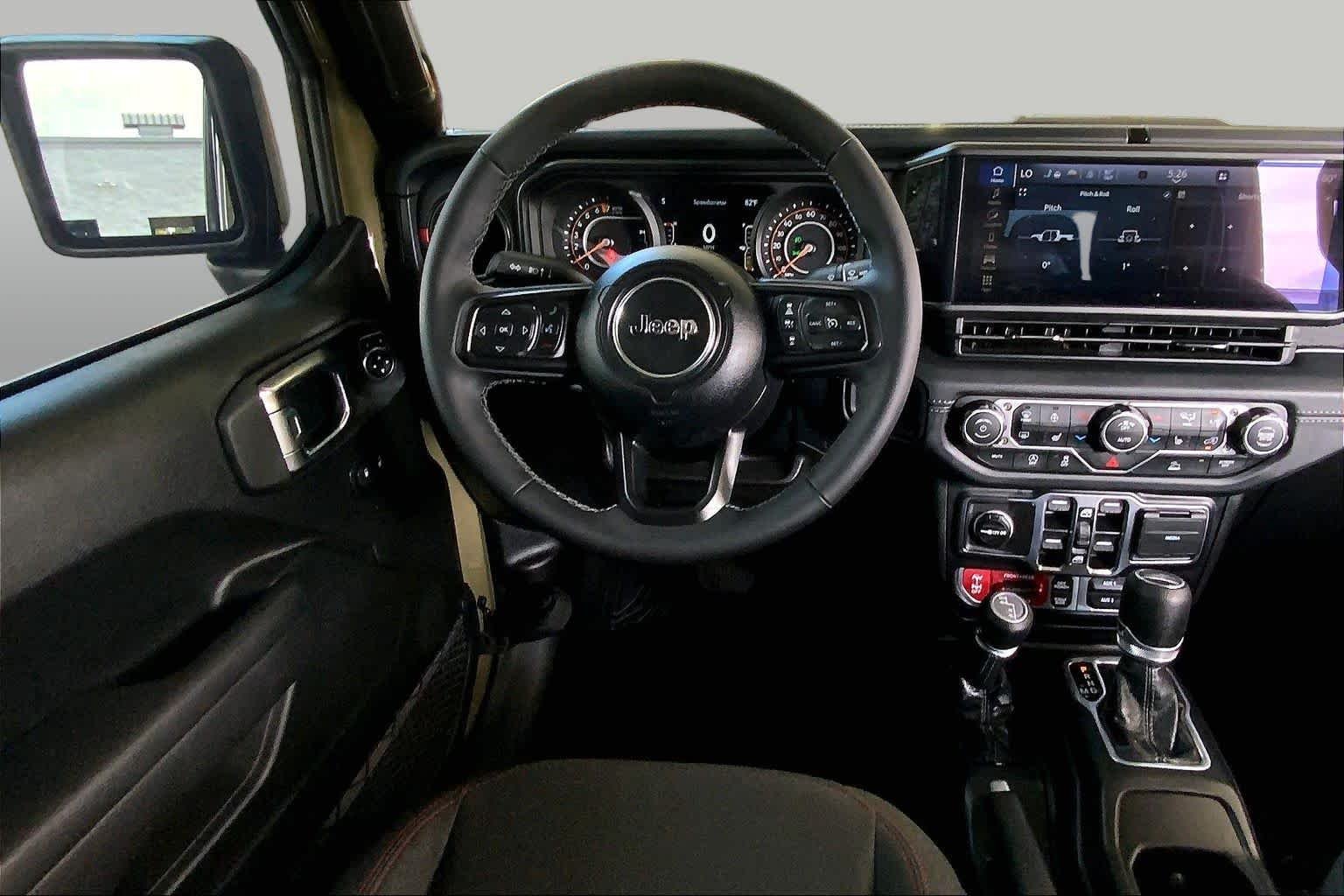 Used 2025 41 Jeep Rubicon image 6