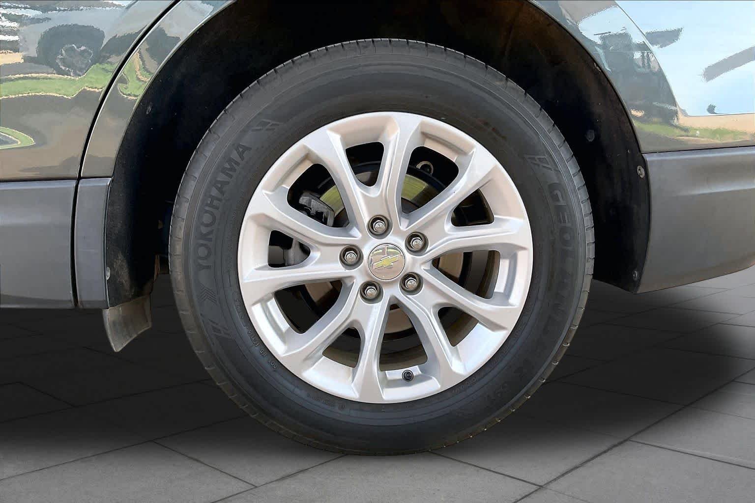 Used 2018 Nightfall Gray Metallic Chevrolet LT image 11
