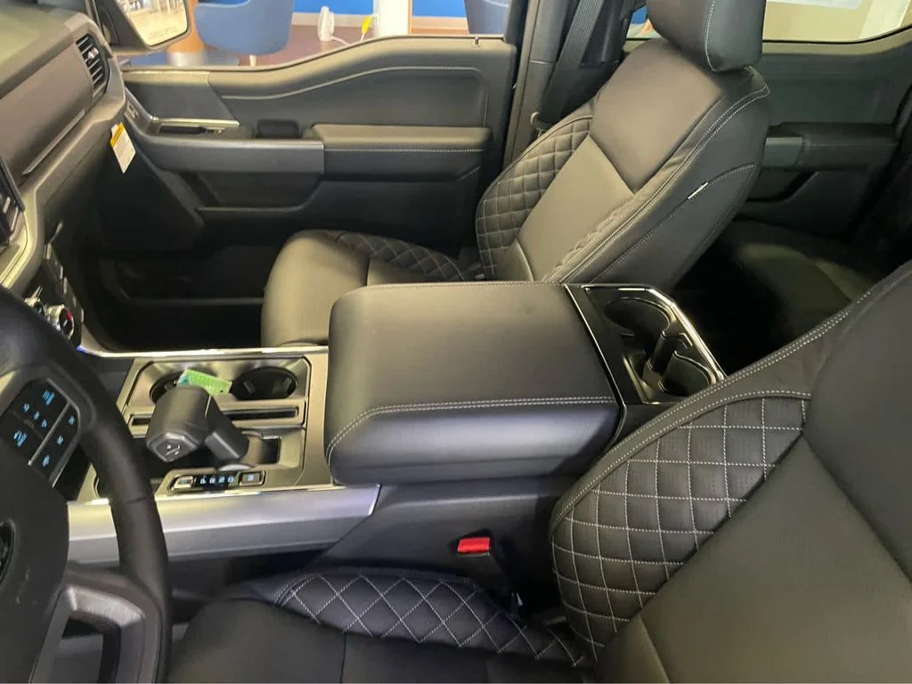 New 2026 Antimatter Blue Metallic Ford XLT image 21