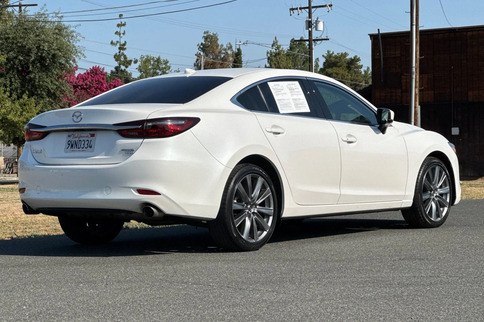 Used 2021 Snowflake White Pearl Mazda Grand Touring image 4