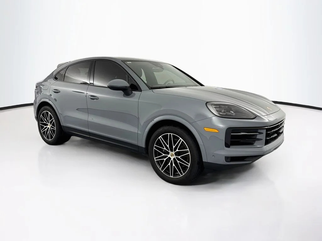 Used 2024 Blue Porsche Base image 3
