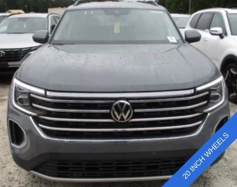 Used 2025 Pure Gray Volkswagen 2.0T SE w/Technology image 8