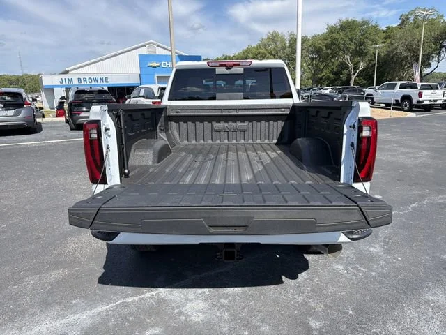 New 2026 Glacier White Tricoat GMC Denali image 10