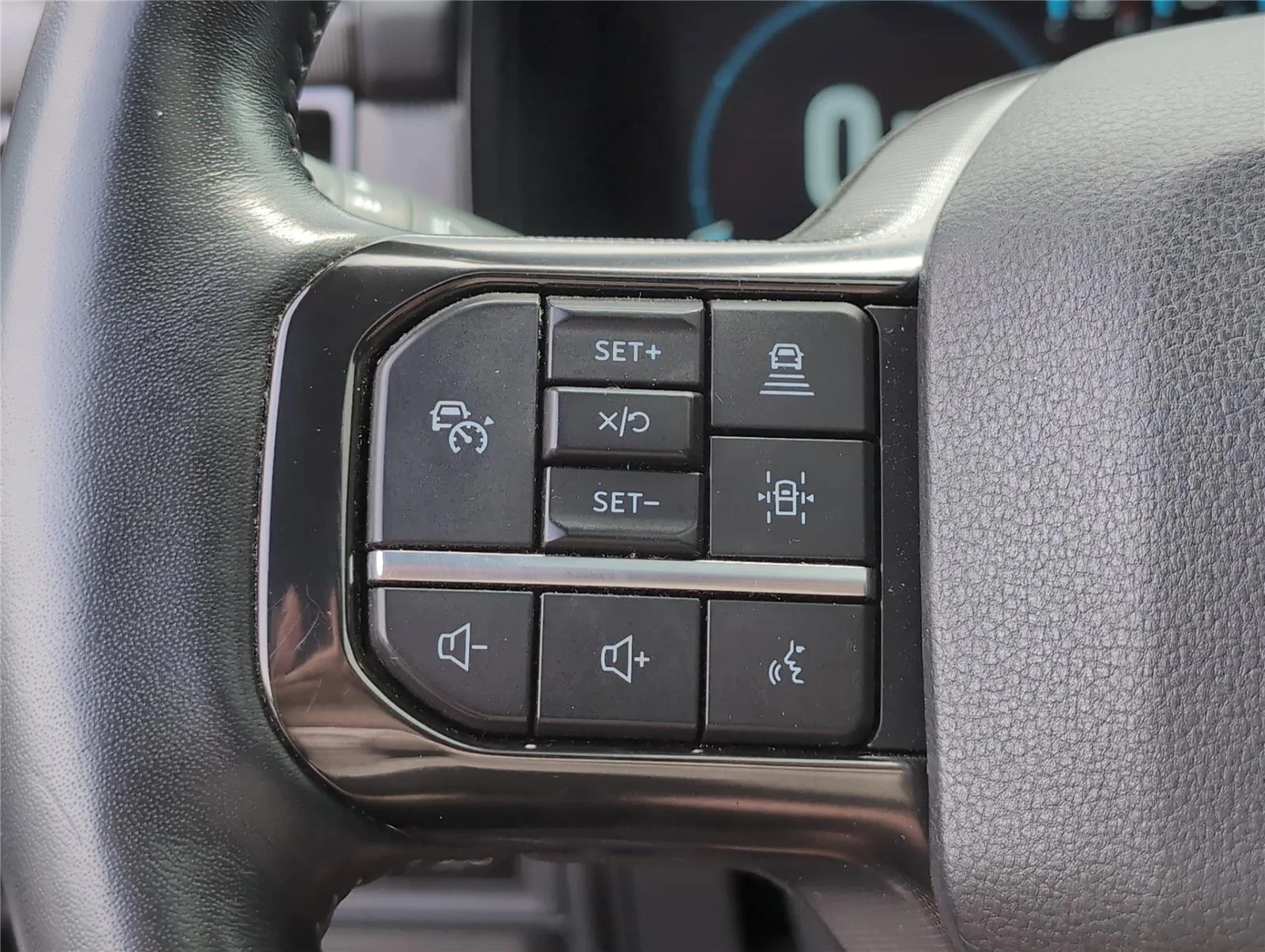 Used 2023 Carbonized Gray Ford Platinum image 30