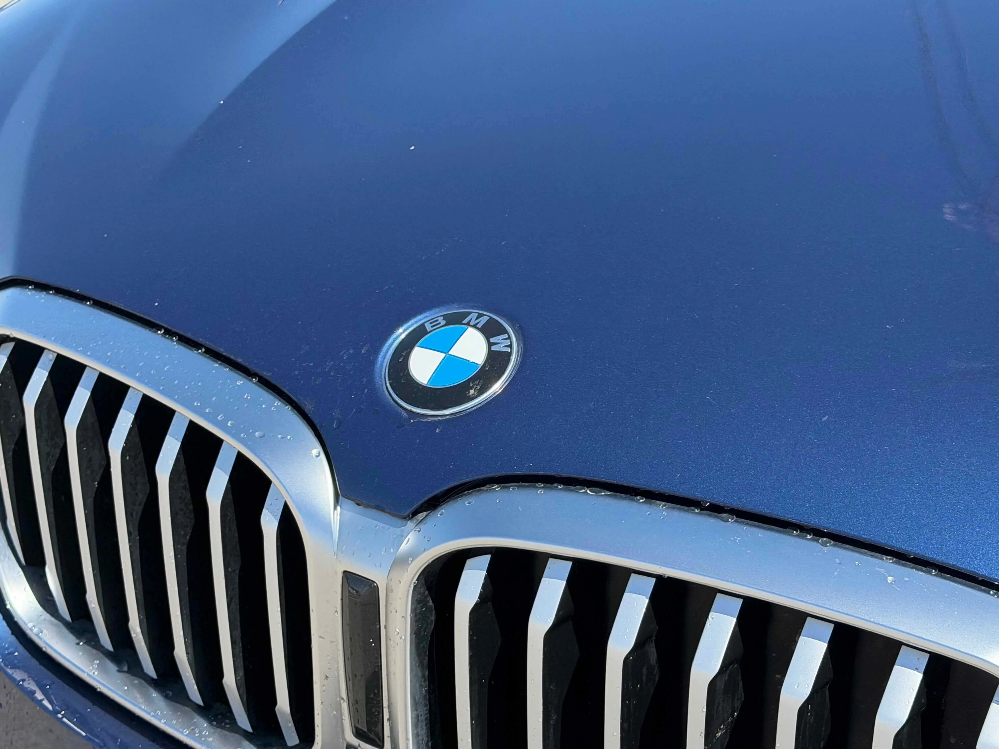 Used 2023 Phytonic Blue Metallic BMW xDrive30i image 11