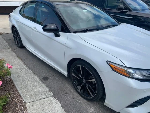 Used 2018 Black Toyota XSE image 1