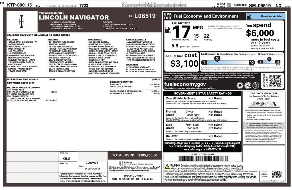 Certified Used 2025 White Lincoln Reserve image 2