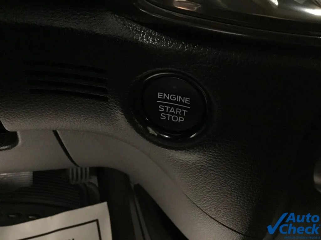 Used 2019 Blue Ford Lariat image 46