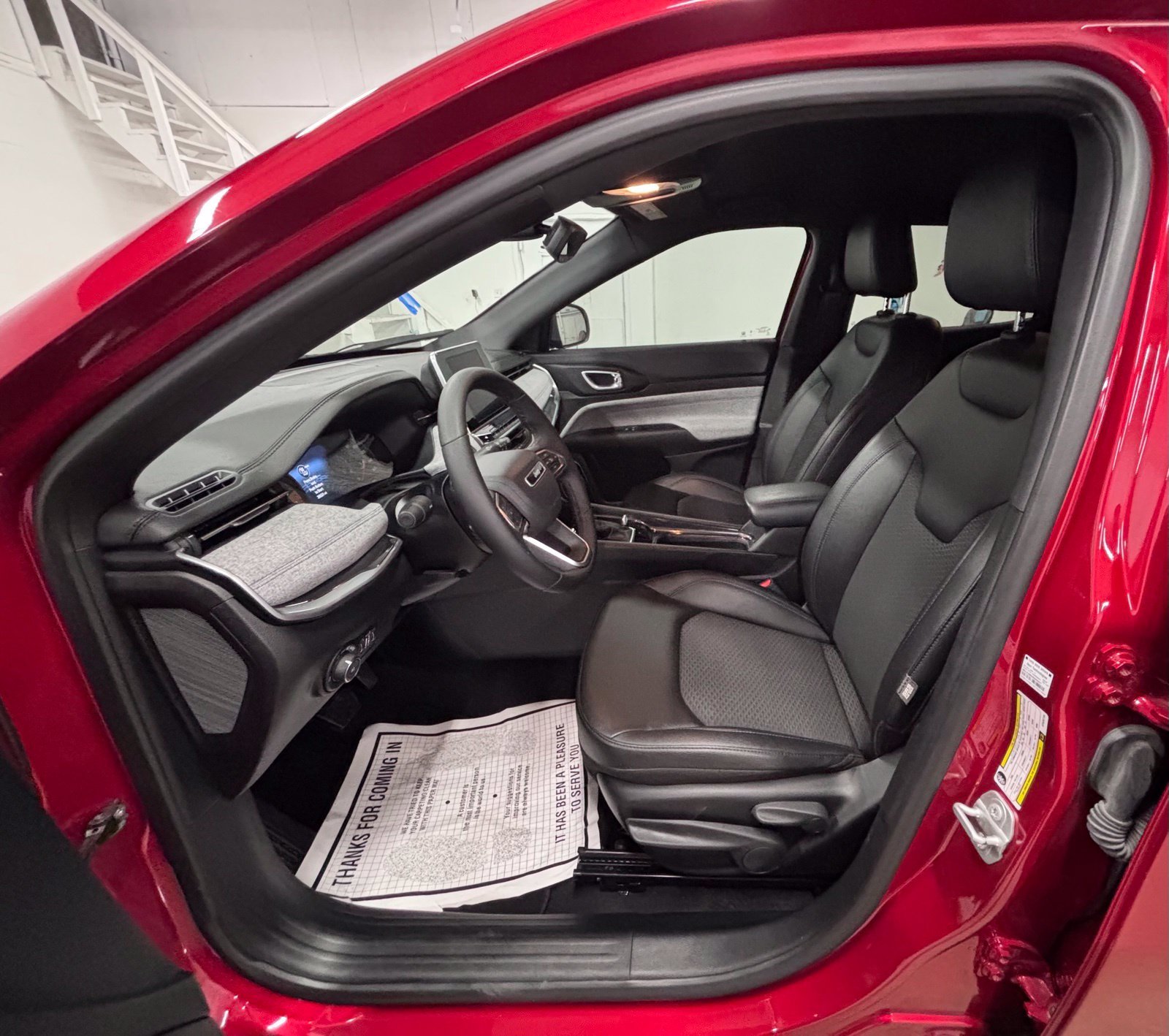 Used 2025 Red Jeep Latitude image 19