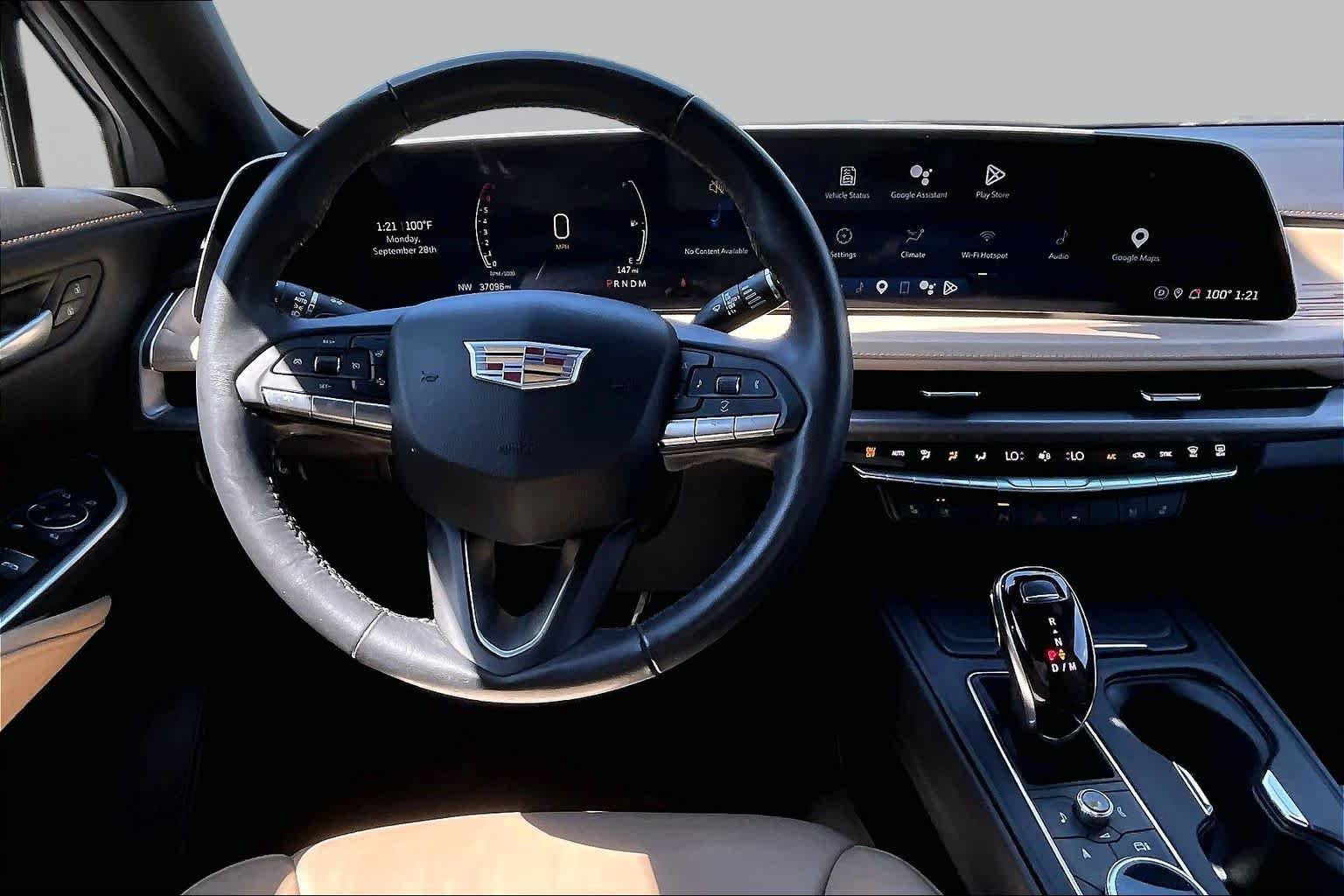 Used 2024 Crystal White Tricoat Cadillac FWD Premium Luxury image 6