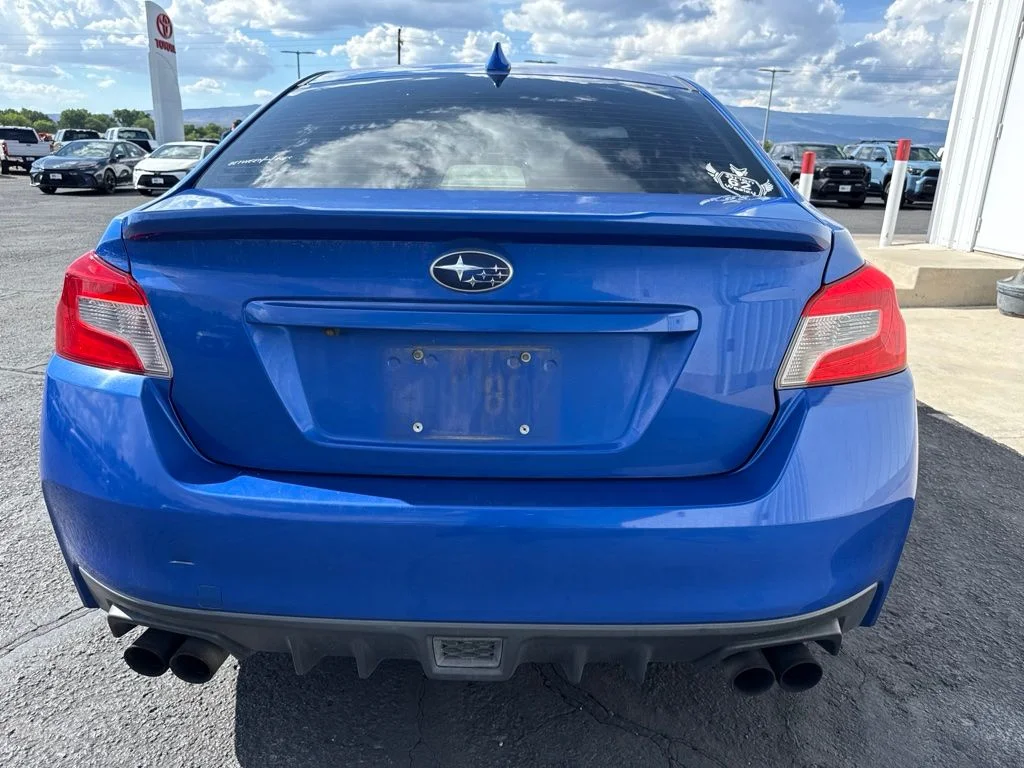Used 2017 Blue Pearl Subaru Base image 4