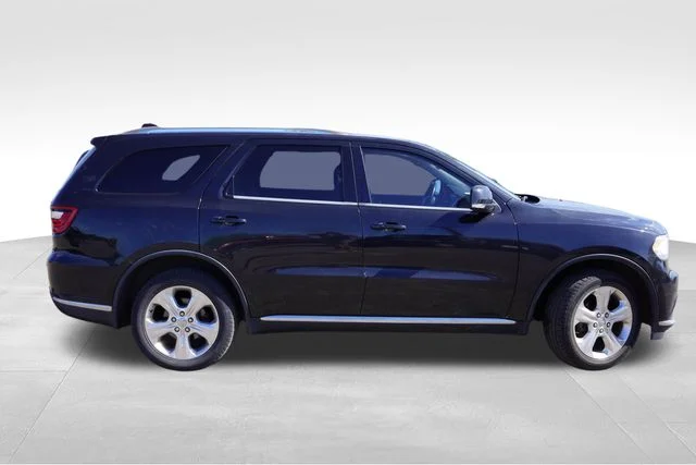 Used 2015 Black Dodge Limited image 2