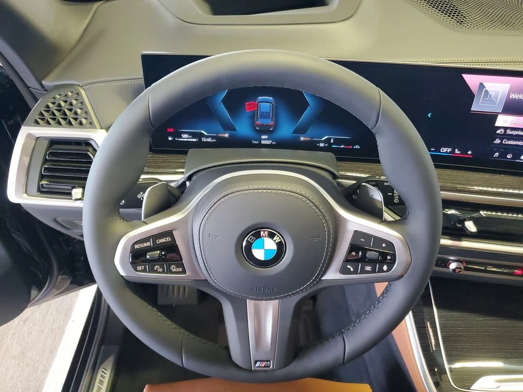 New 2026 Black Sapphire Metallic BMW sDrive40i image 18