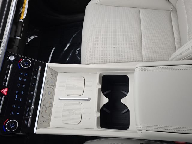 Certified Used 2025 White Hyundai Calligraphy image 20