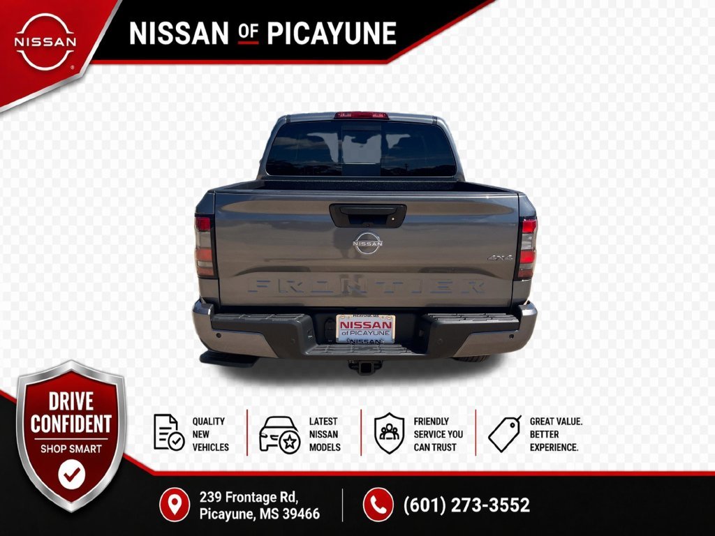 New 2027 Gun Metallic Nissan Crew Cab SV image 4