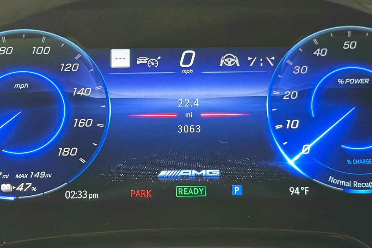Certified Used 2025 MANUFAKTUR Graphite Grey Magno Mercedes-Benz AMG® EQS image 24