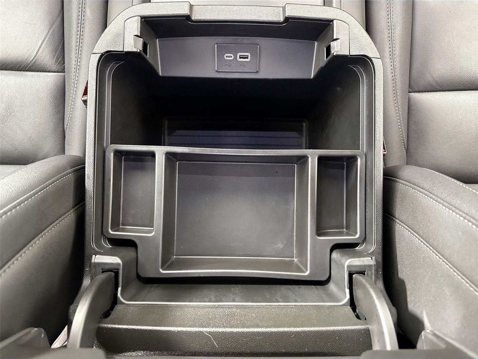 Used 2024 Summit White Chevrolet LT image 33