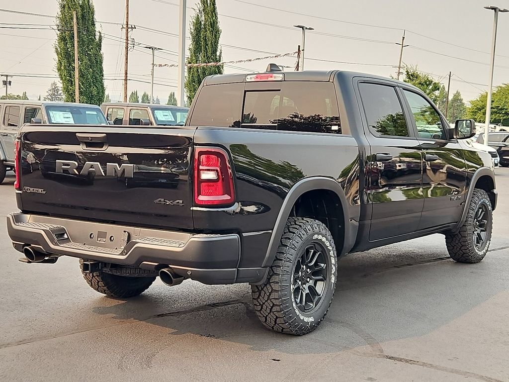 New 2026 Diamond Black Crystal Pearl-Coat Exterior Paint RAM Rebel image 6