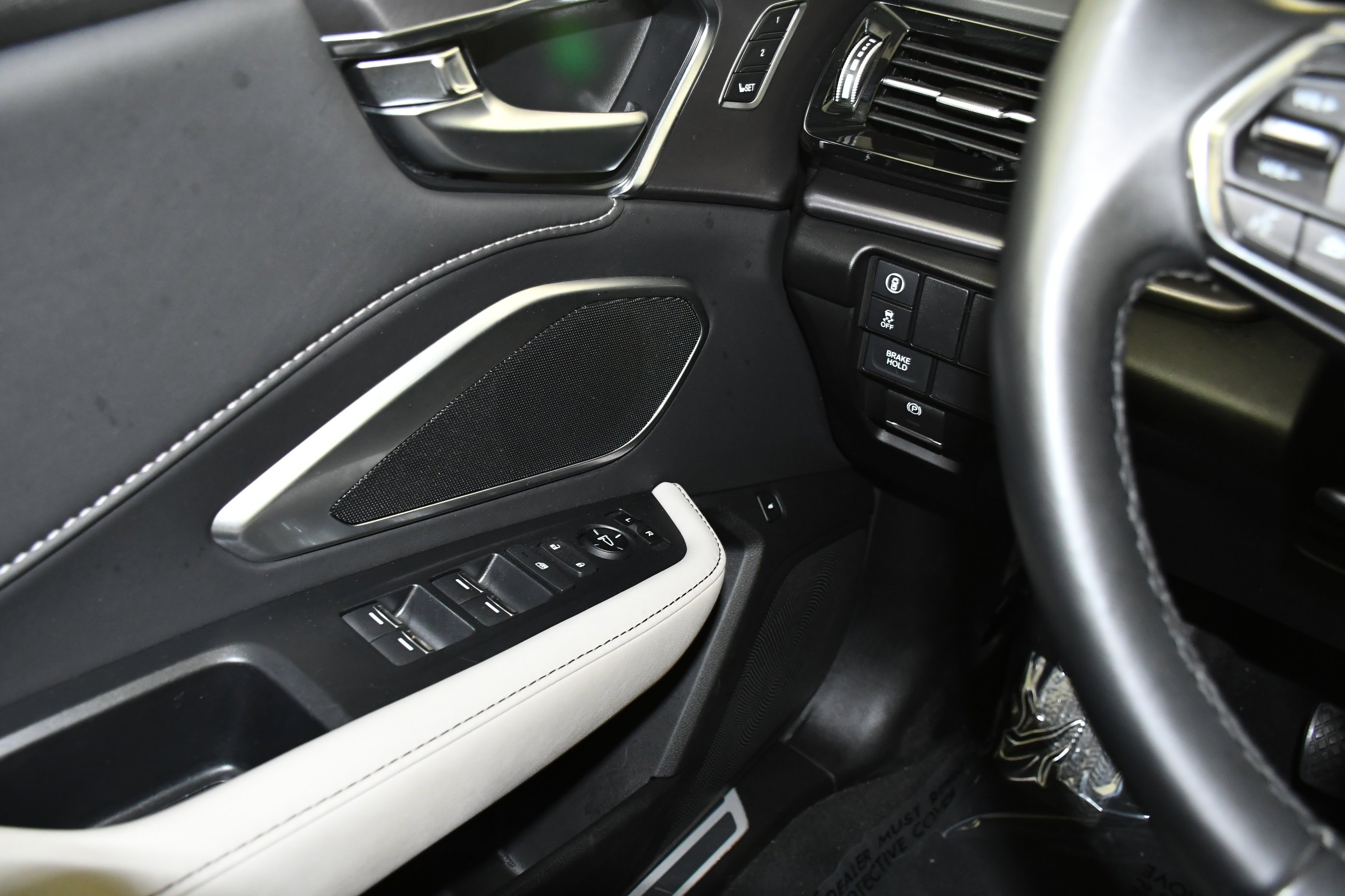 Used 2025 Canyon River Blue Metallic Acura Base image 31