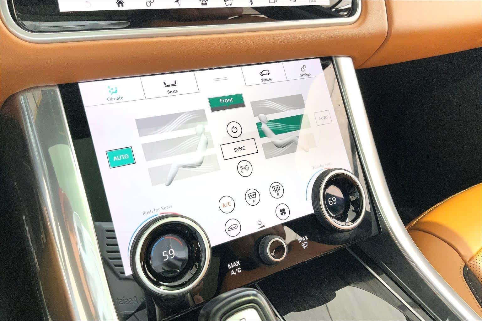Used 2019 Borealis Black Metallic Land Rover Dynamic image 35