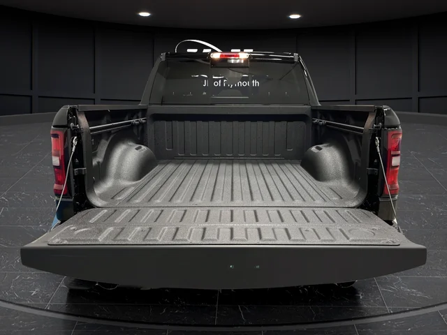 New 2026 Diamond Black Crystal Pearl-Coat Exterior Paint RAM Big Horn/Lone Star image 25