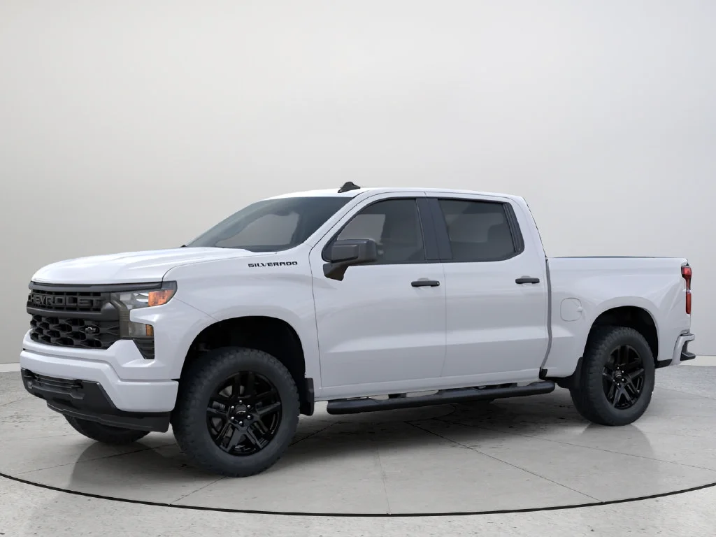 New 2026 Summit White Chevrolet Custom image 5