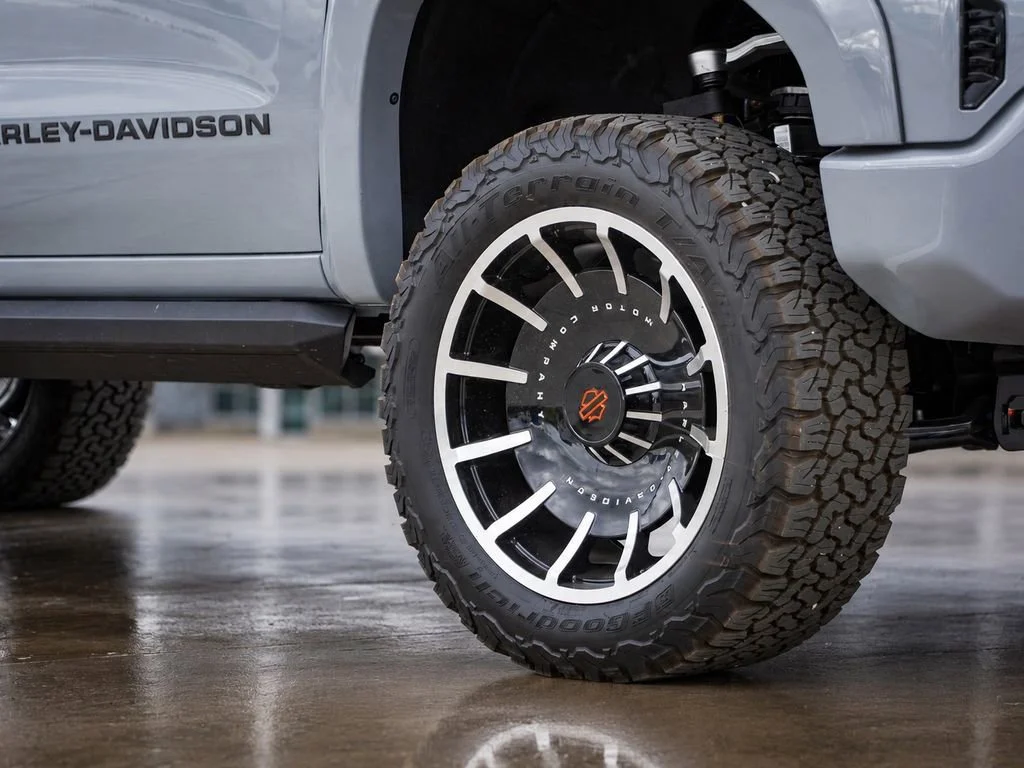 2025 GMC Sierra 1500 AT4 - Photo 67