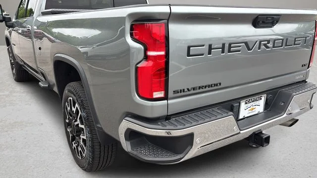 Used 2025 Gray Chevrolet LTZ image 38