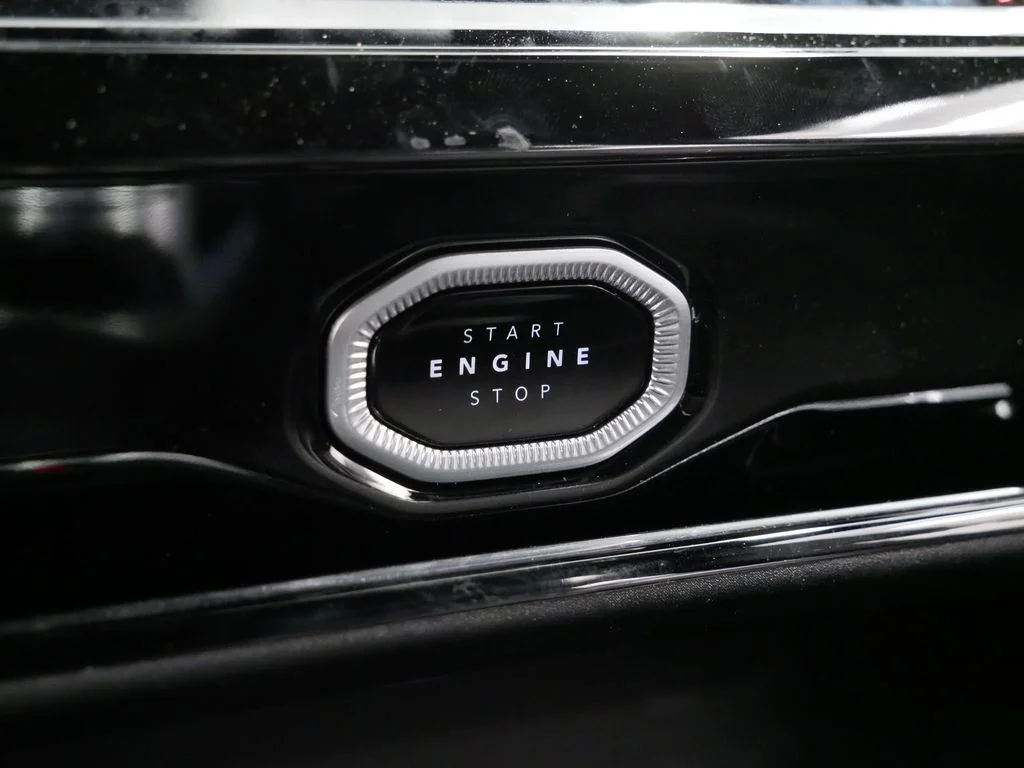 New 2026 Bright White Clearcoat Jeep Limited image 29