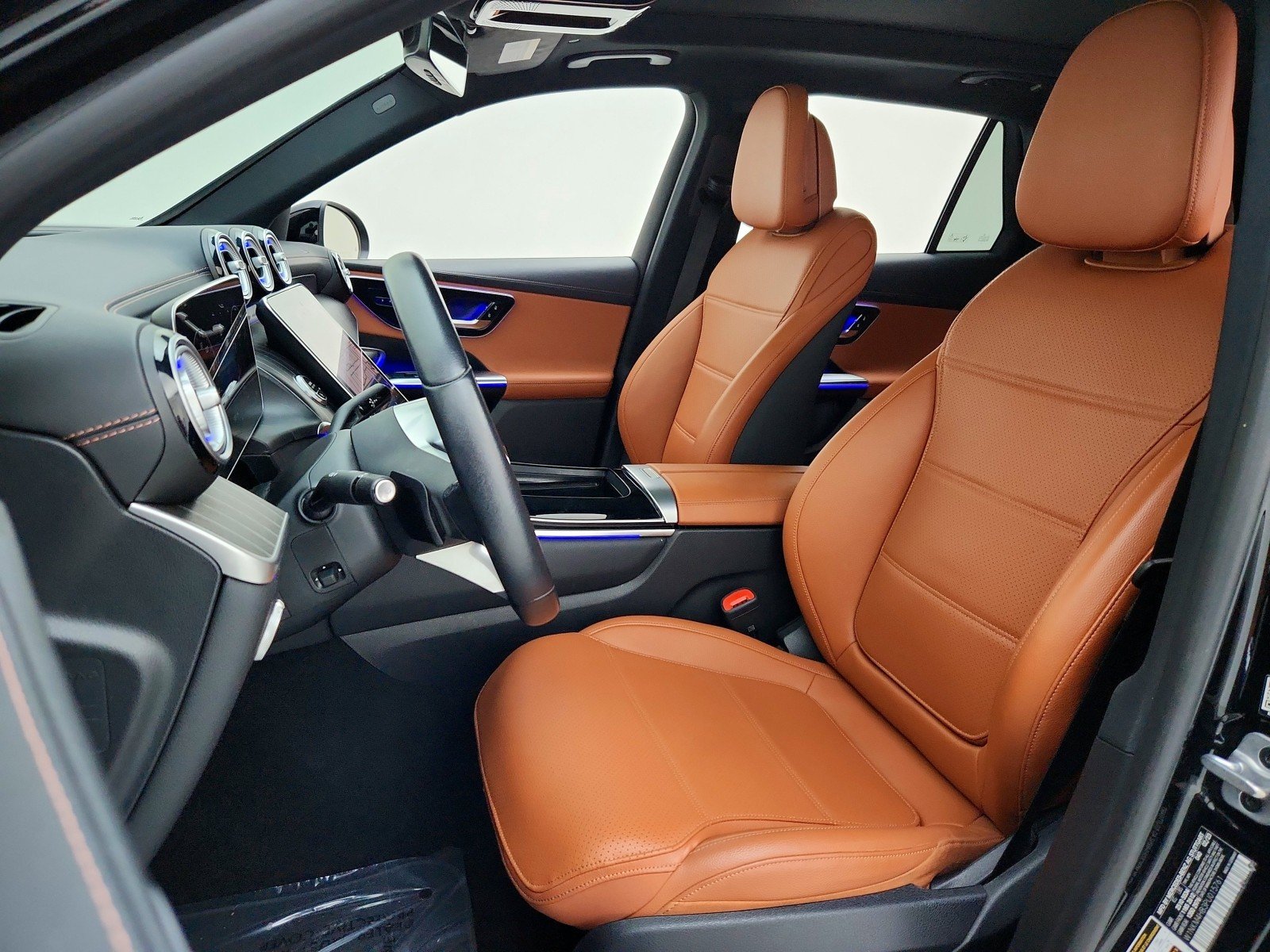 Certified Used 2023 Black Mercedes-Benz GLC 300 image 17