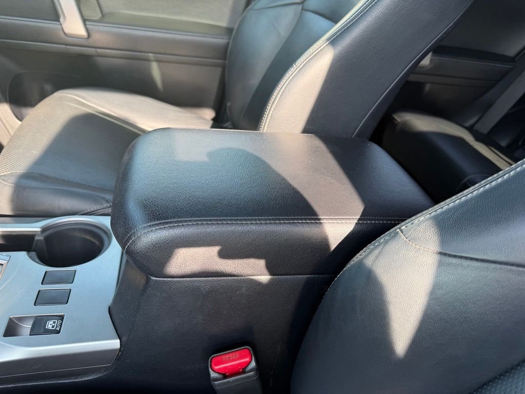 Used 2017 Black Toyota Limited image 29